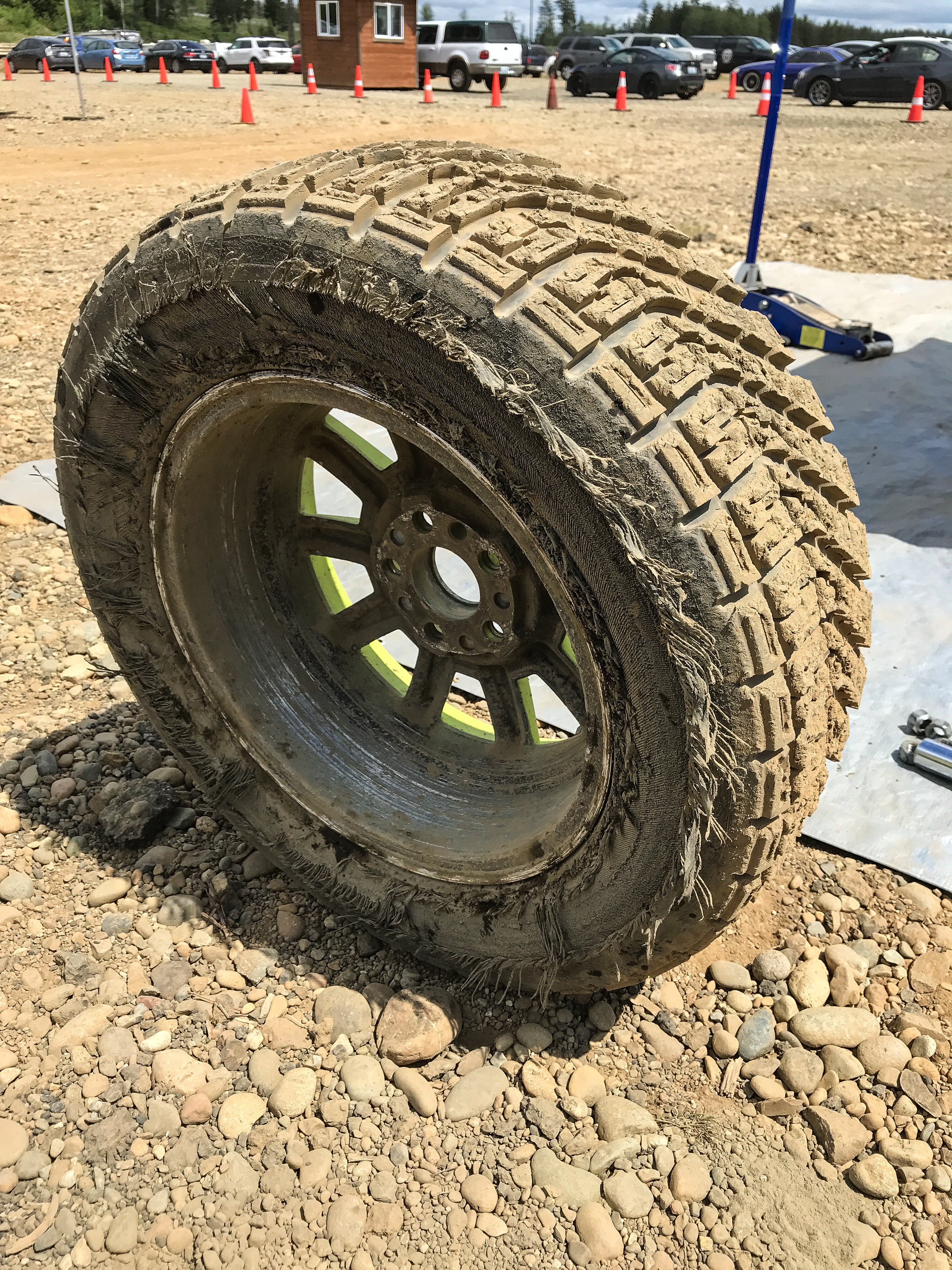 Monster Volvo eats tires! (Olympus 2018)<br />05/20/2018 @ 12:53<br />Camera: iPhone 7<br />Lens: iPhone 7 back camera 3.99mm f/1.8