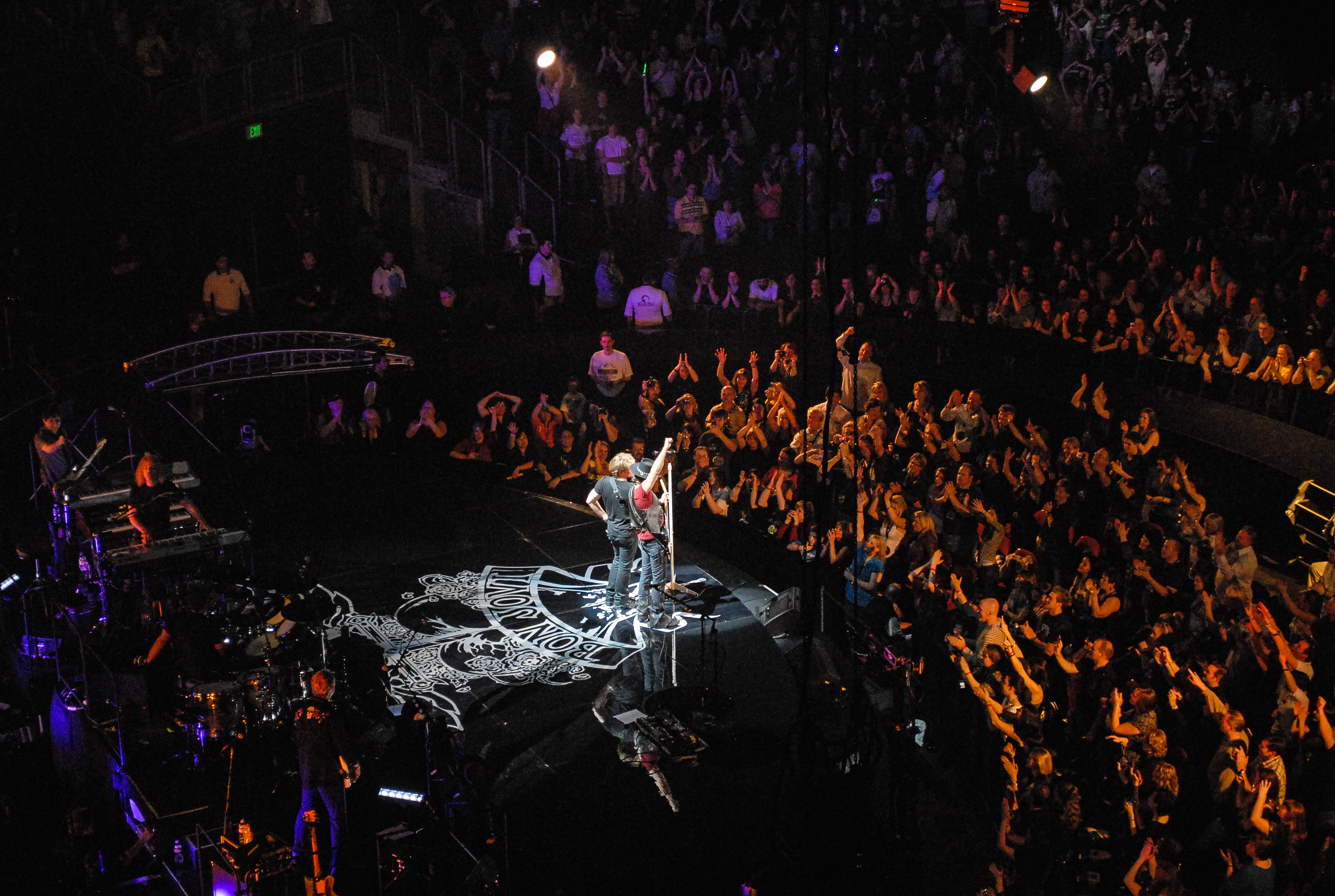 Bon Jovi @ Key Arena. 2-19-10.<br />02/19/2010 @ 23:53<br />Camera: NIKON D200<br />Lens: AF-S DX VR Zoom-Nikkor 18-55mm f/3.5-5.6G