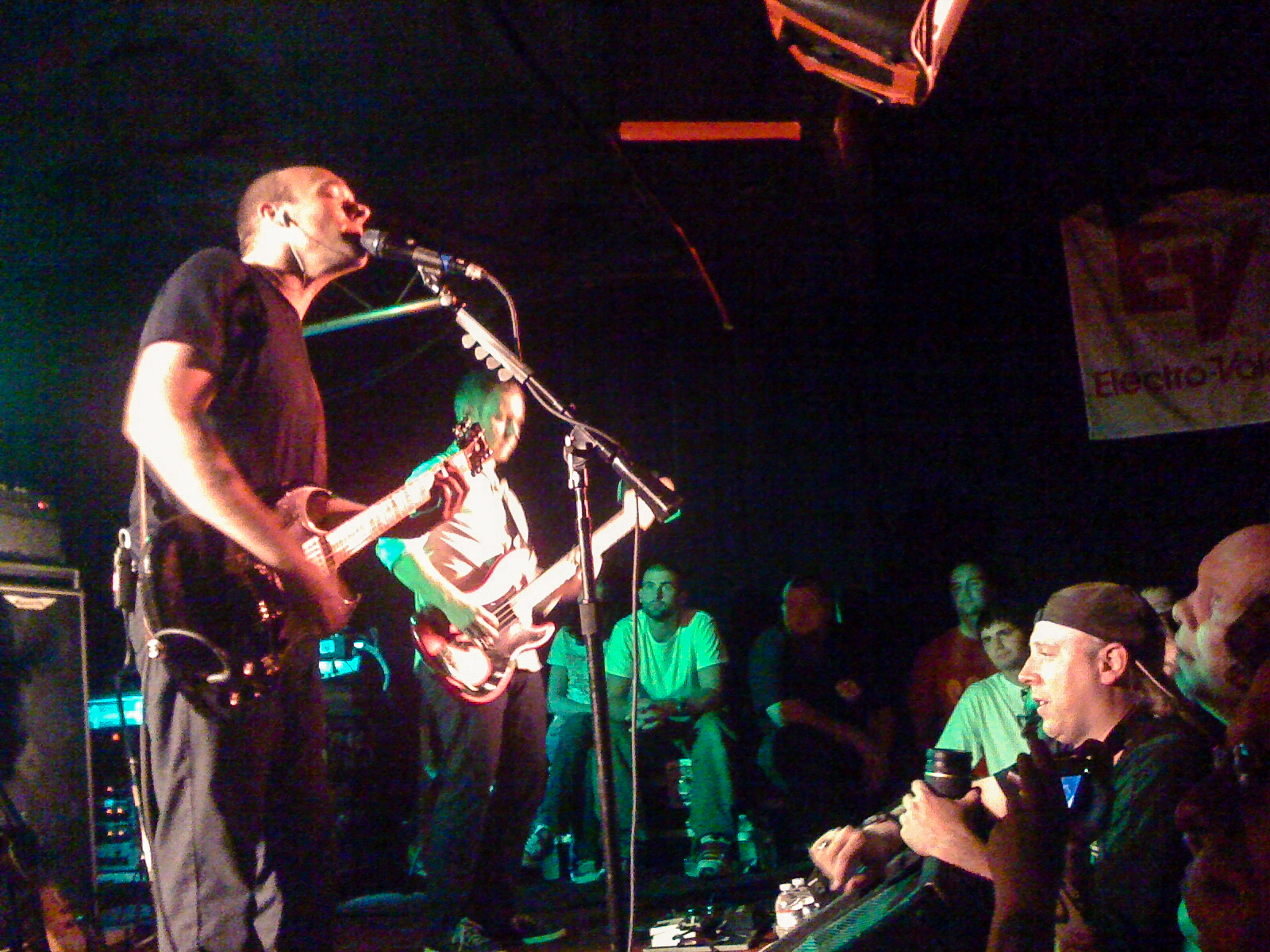 Sunny Day Real Estate @ Hells Kitchen (Tacoma) secret show. 9-16-09.