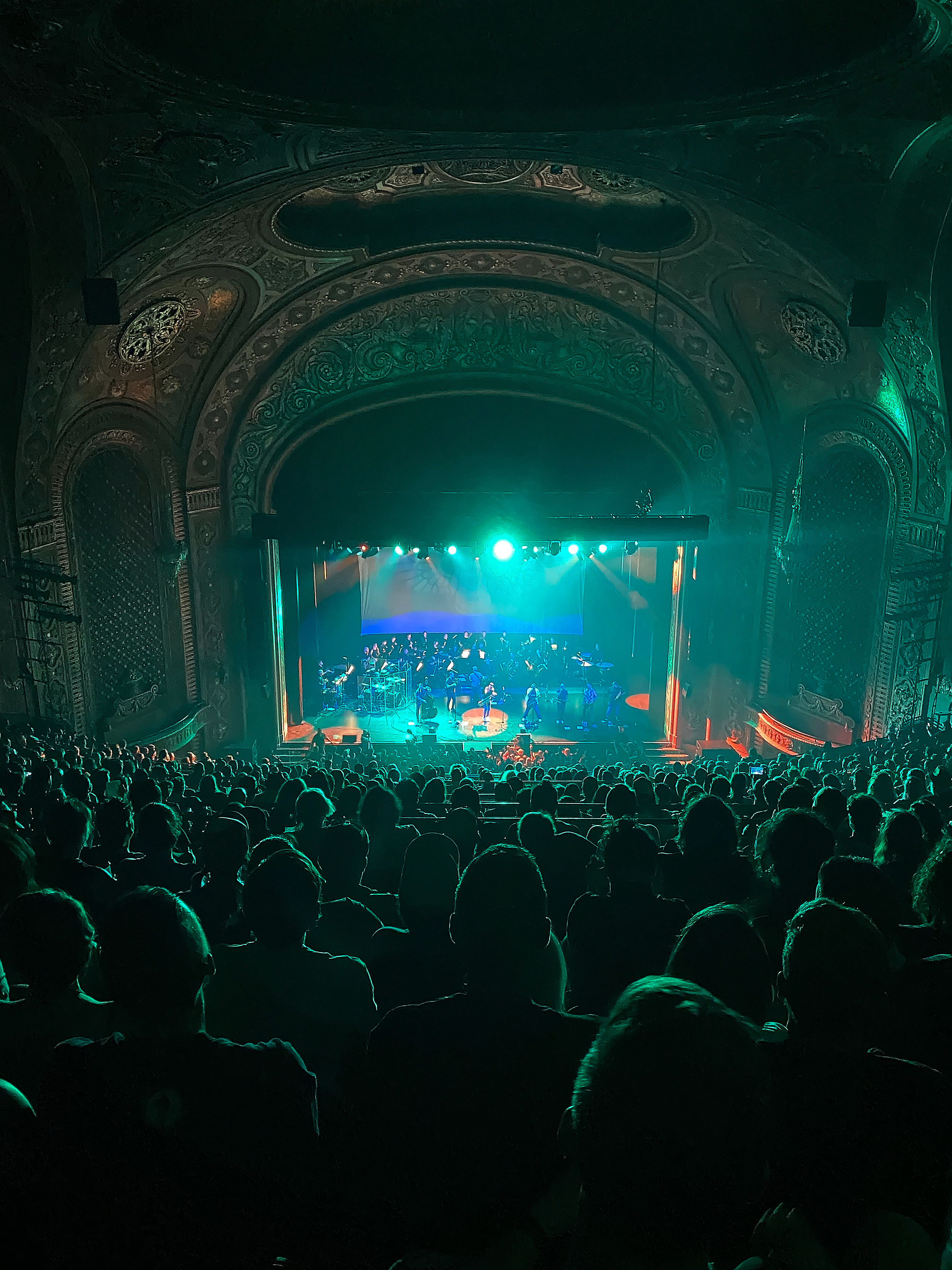 Streetlight Manifesto @ The Paramount, 9-6-24<br />09/06/2024 @ 21:16<br />Camera: iPhone 11 Pro<br />Lens: iPhone 11 Pro back triple camera 4.25mm f/1.8
