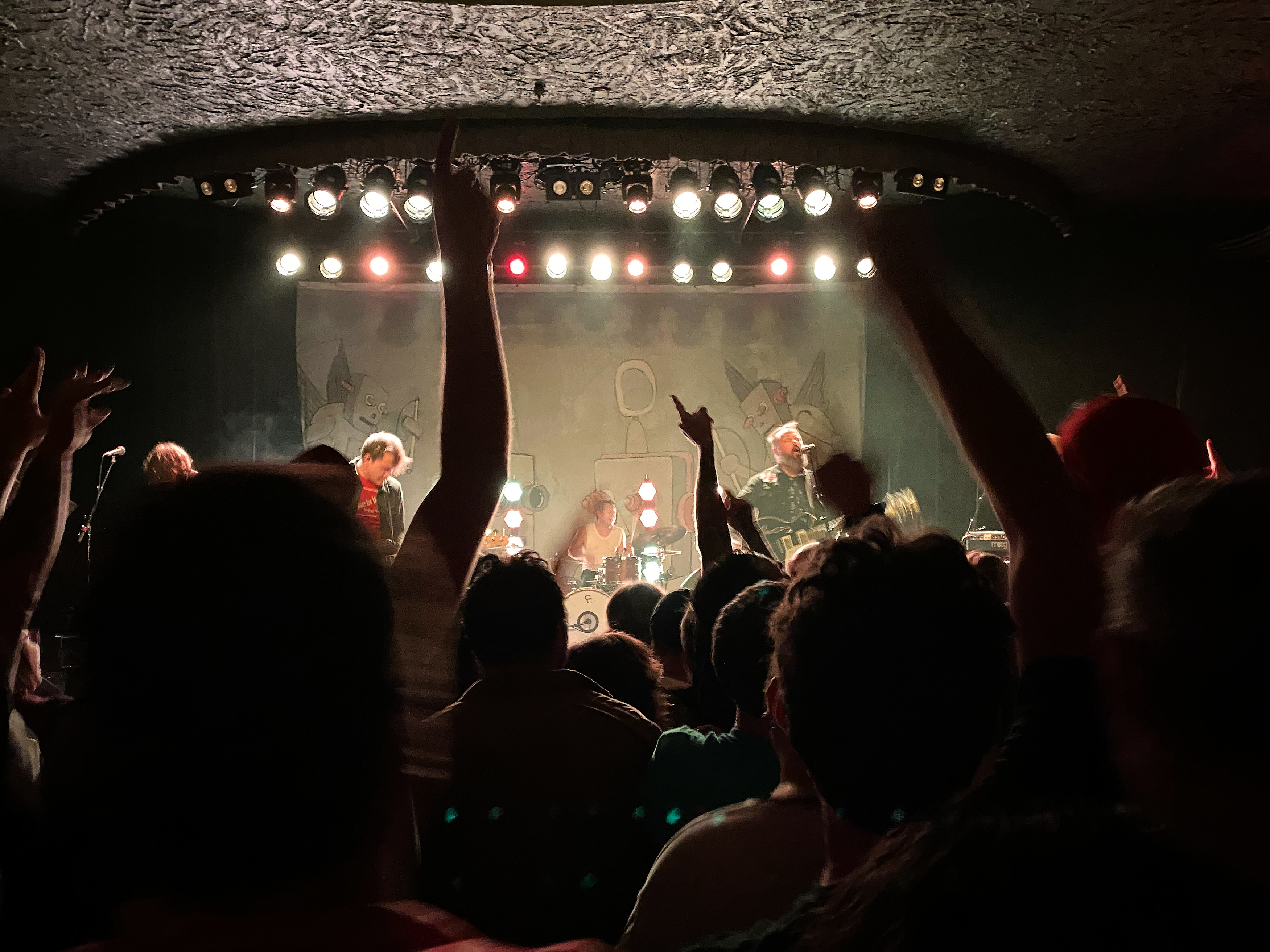 Get Up Kids @ Showbox, 9-8-24<br />09/08/2024 @ 22:04<br />Camera: iPhone 11 Pro<br />Lens: iPhone 11 Pro back triple camera 4.25mm f/1.8